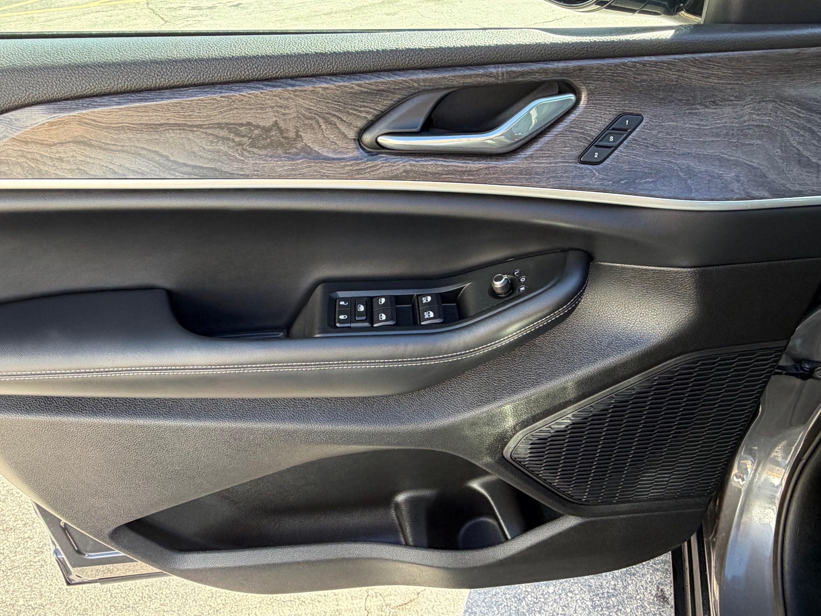 2025 Jeep Grand Cherokee L Limited 4x4