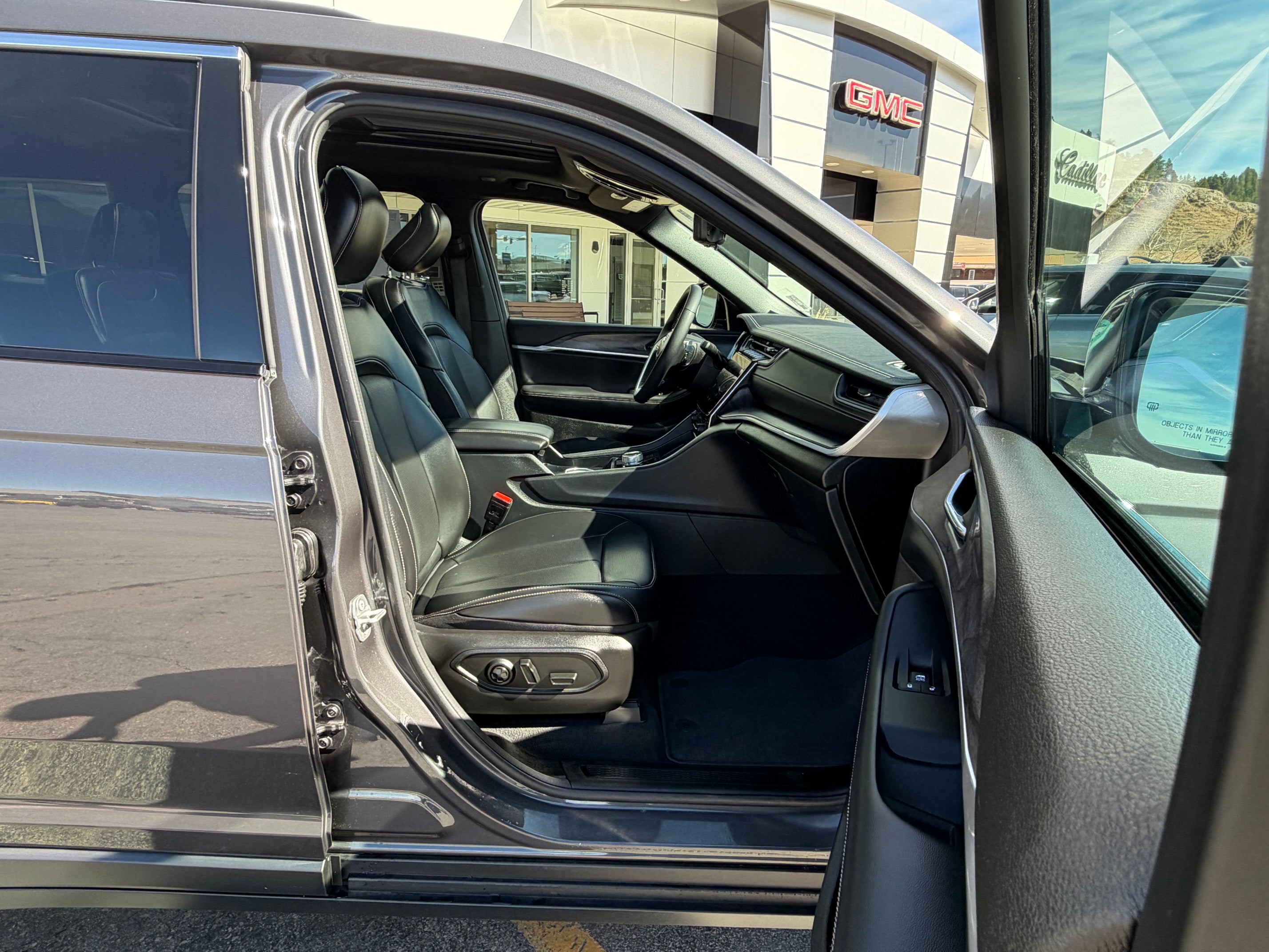 2025 Jeep Grand Cherokee L Limited 4x4