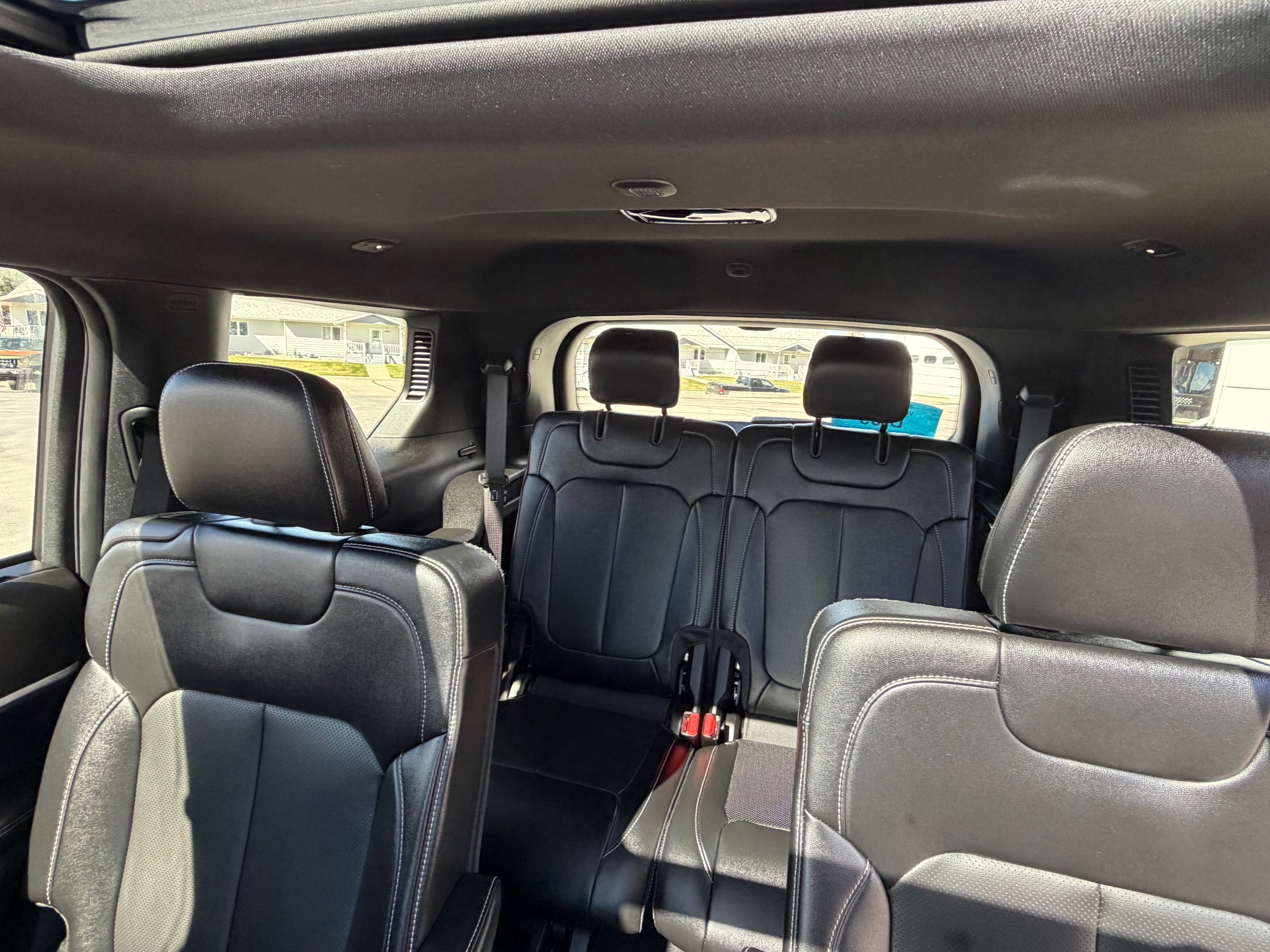 2025 Jeep Grand Cherokee L Limited 4x4