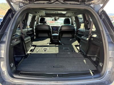 2025 Jeep Grand Cherokee L Limited 4x4