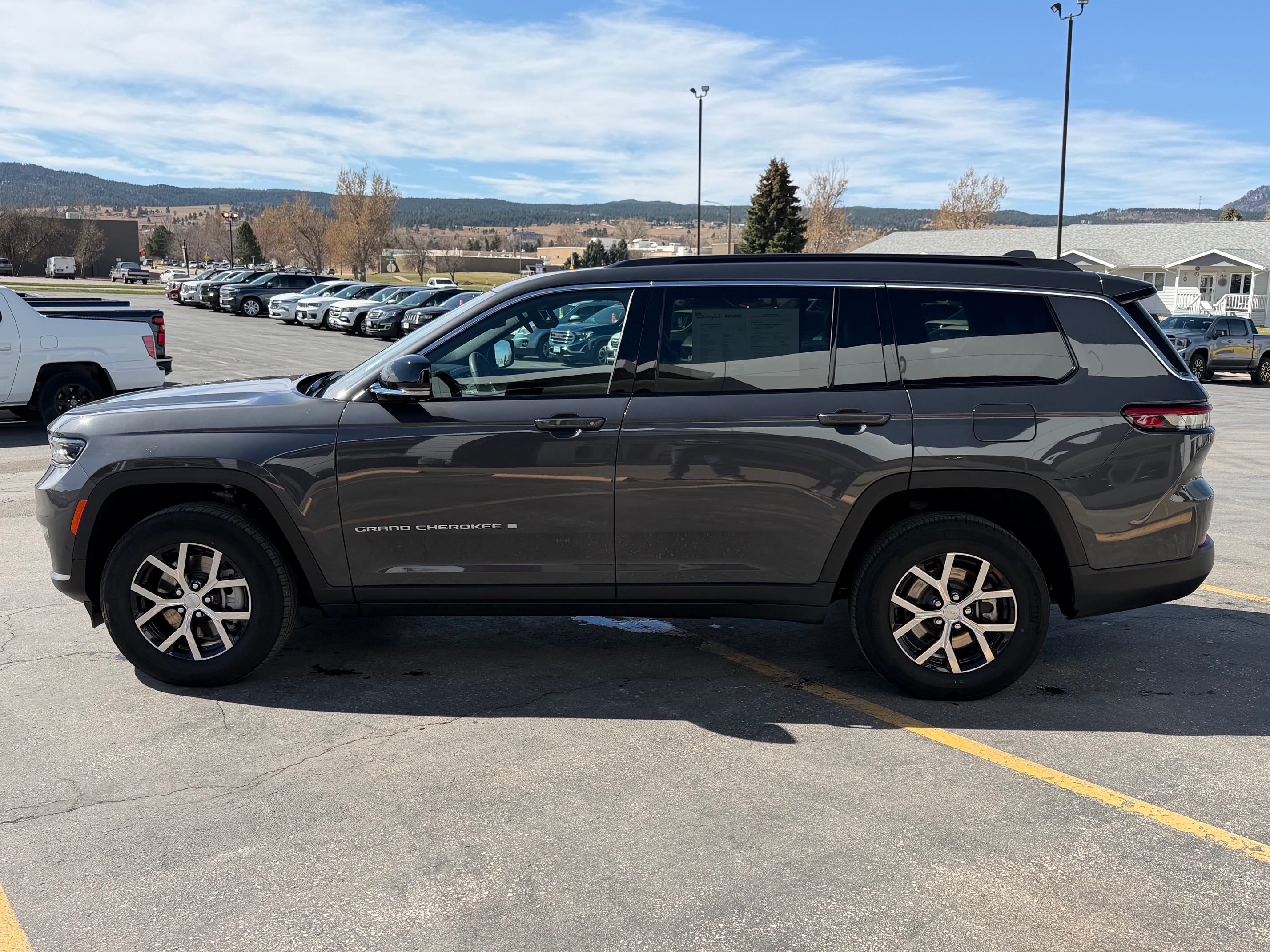2025 Jeep Grand Cherokee L Limited 4x4