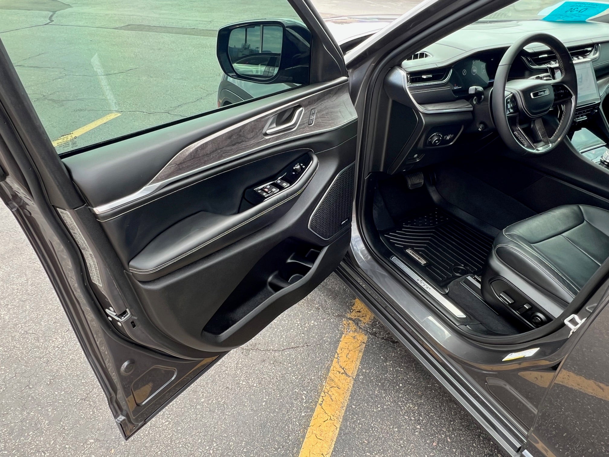 2023 Jeep Grand Cherokee L Overland 4x4