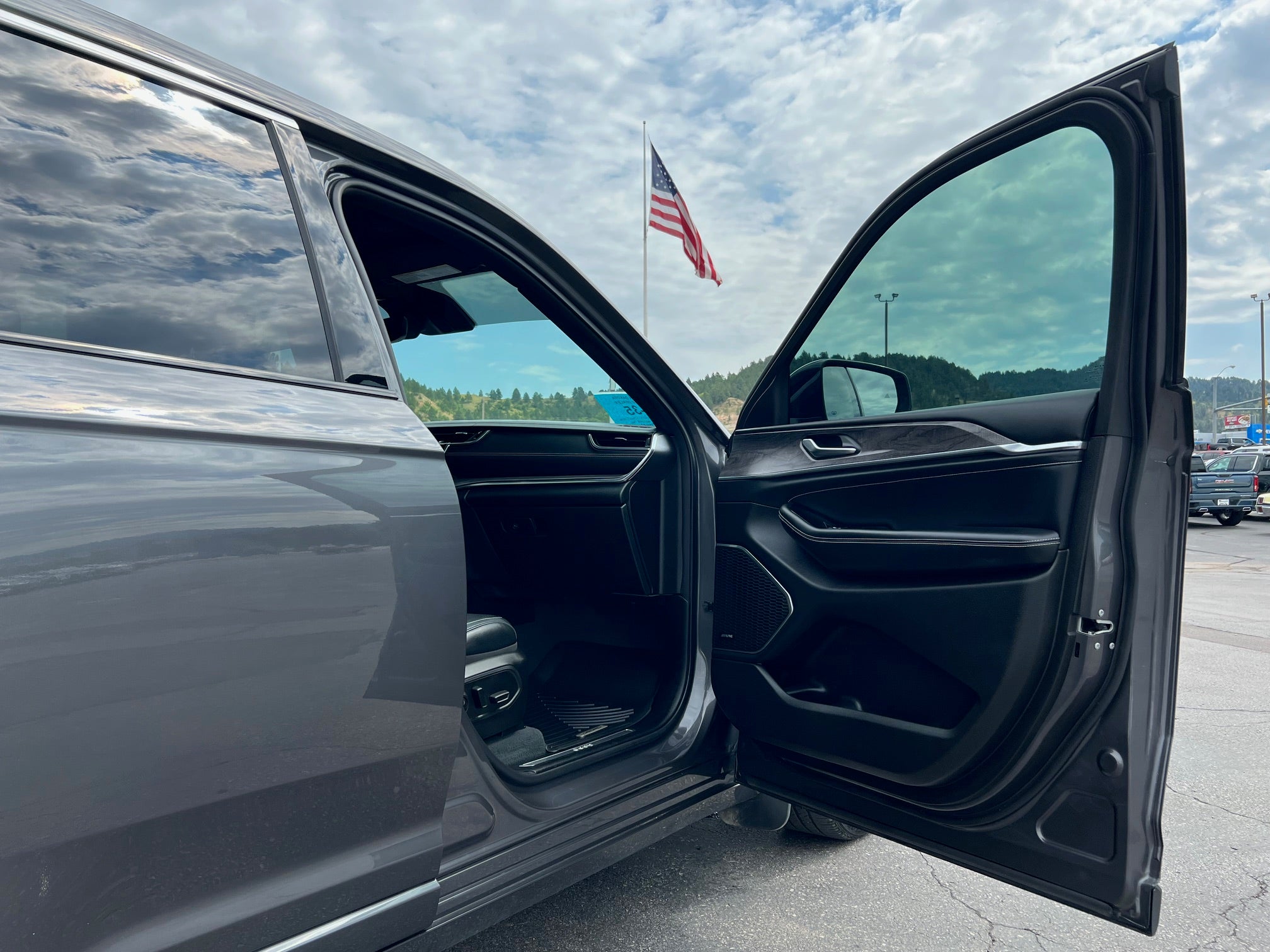 2023 Jeep Grand Cherokee L Overland 4x4