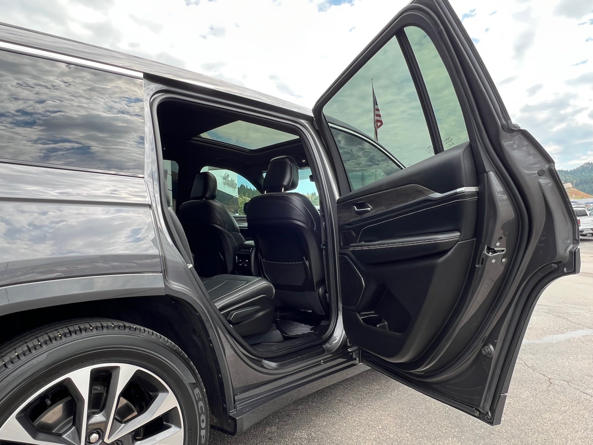 2023 Jeep Grand Cherokee L Overland 4x4