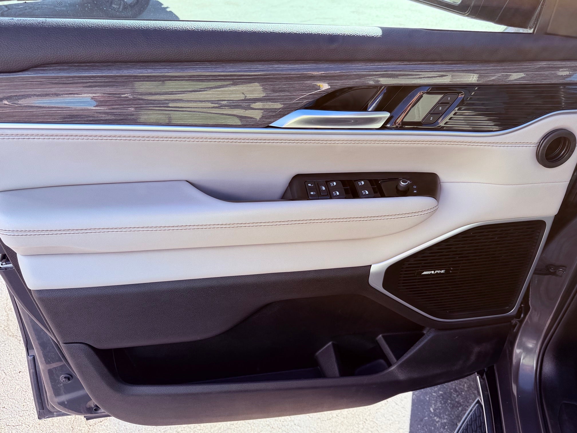 2022 Jeep Wagoneer Series II 4x4