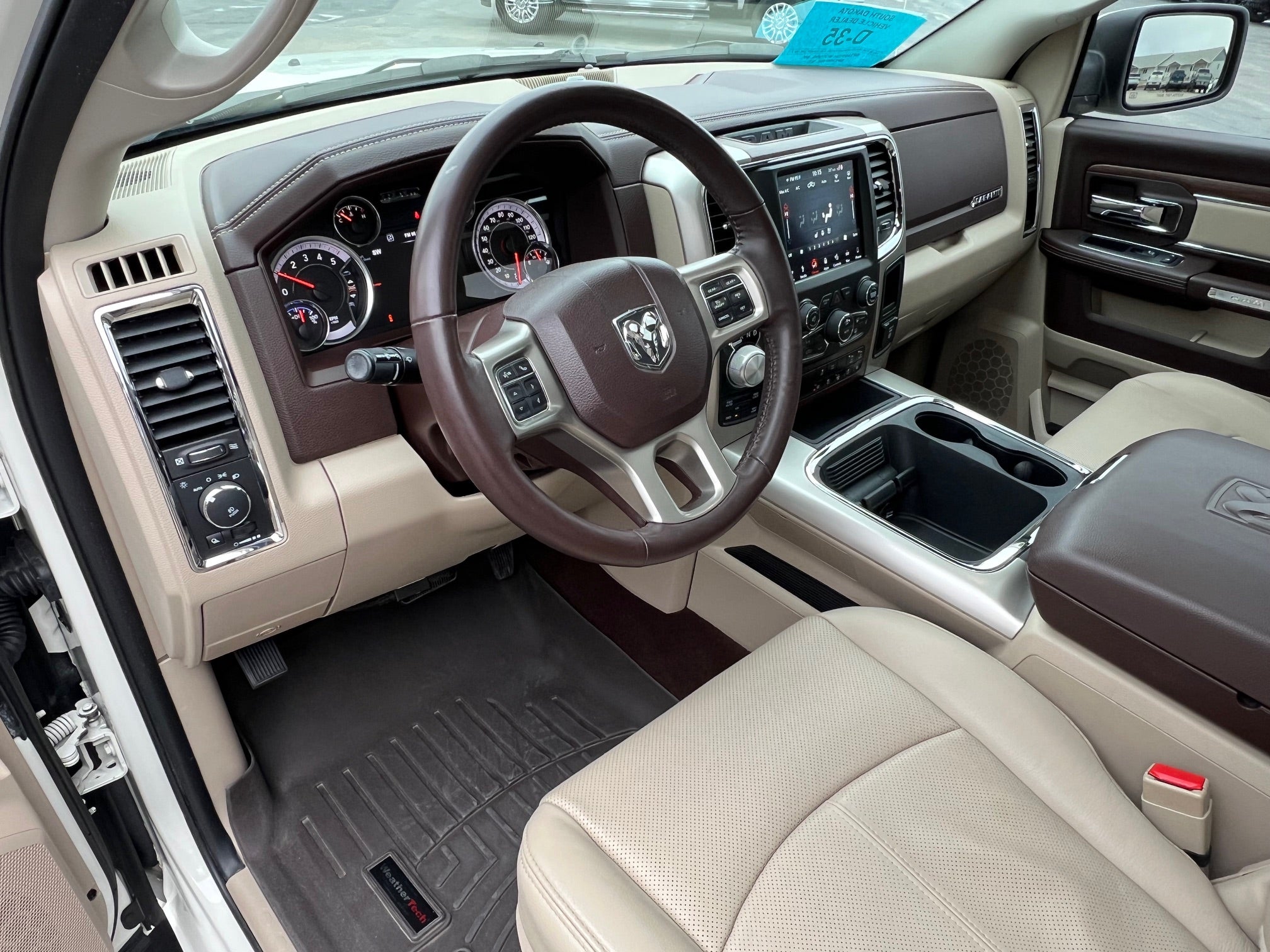 2018 RAM 1500 Laramie 4x4 Crew Cab 5'7" Box