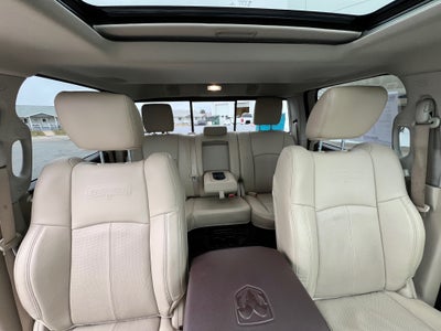 2018 RAM 1500 Laramie 4x4 Crew Cab 5'7" Box