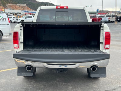 2018 RAM 1500 Laramie 4x4 Crew Cab 5'7" Box