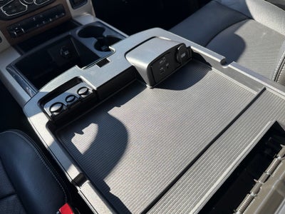 2014 RAM 1500 4WD Crew Cab 5.7 Ft Box Laramie