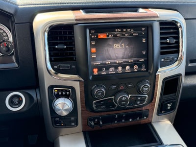 2014 RAM 1500 4WD Crew Cab 5.7 Ft Box Laramie