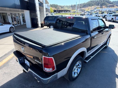 2014 RAM 1500 4WD Crew Cab 5.7 Ft Box Laramie