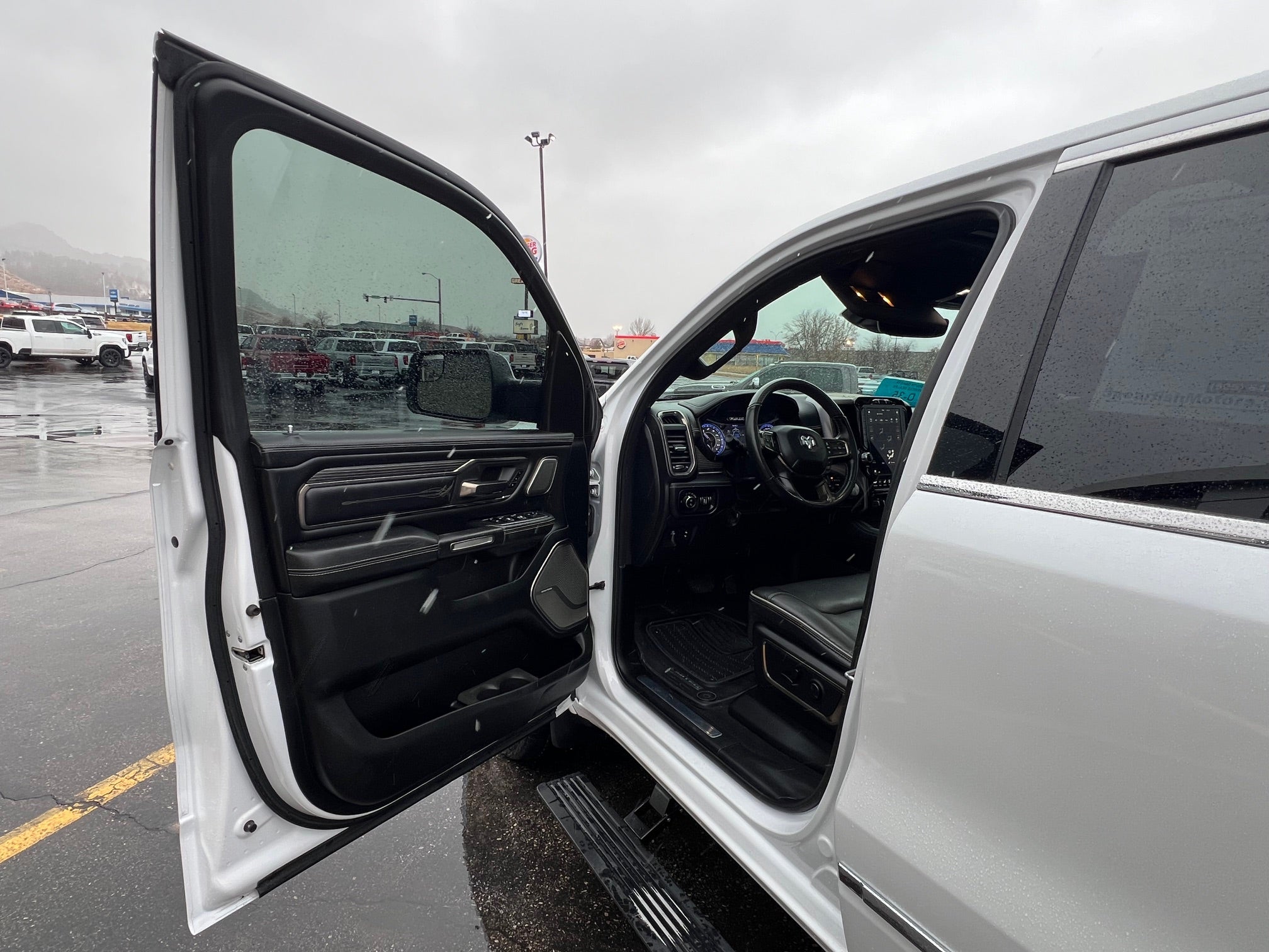 2019 RAM 1500 Limited 4x4 Crew Cab 5'7" Box