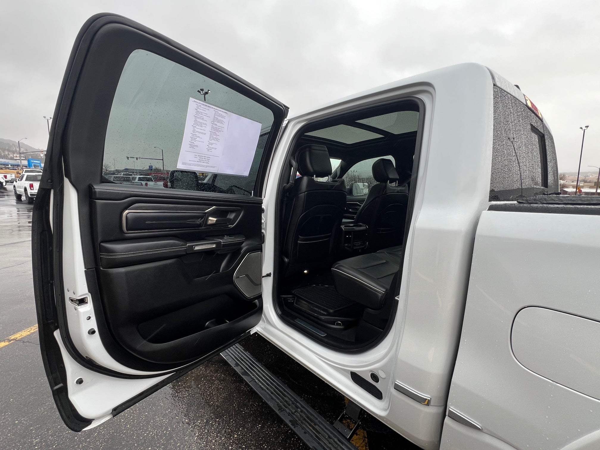 2019 RAM 1500 Limited 4x4 Crew Cab 5'7" Box