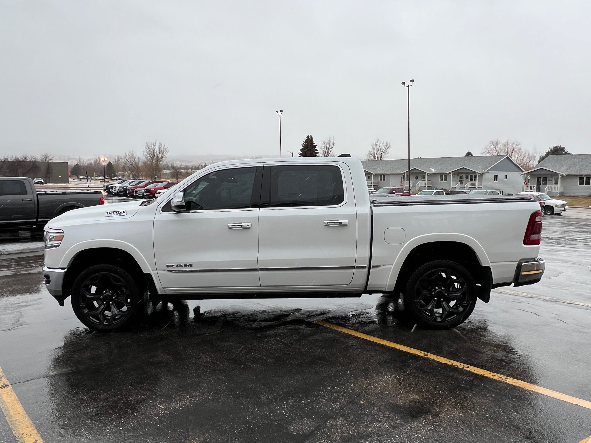 2019 RAM 1500 Limited 4x4 Crew Cab 5'7" Box