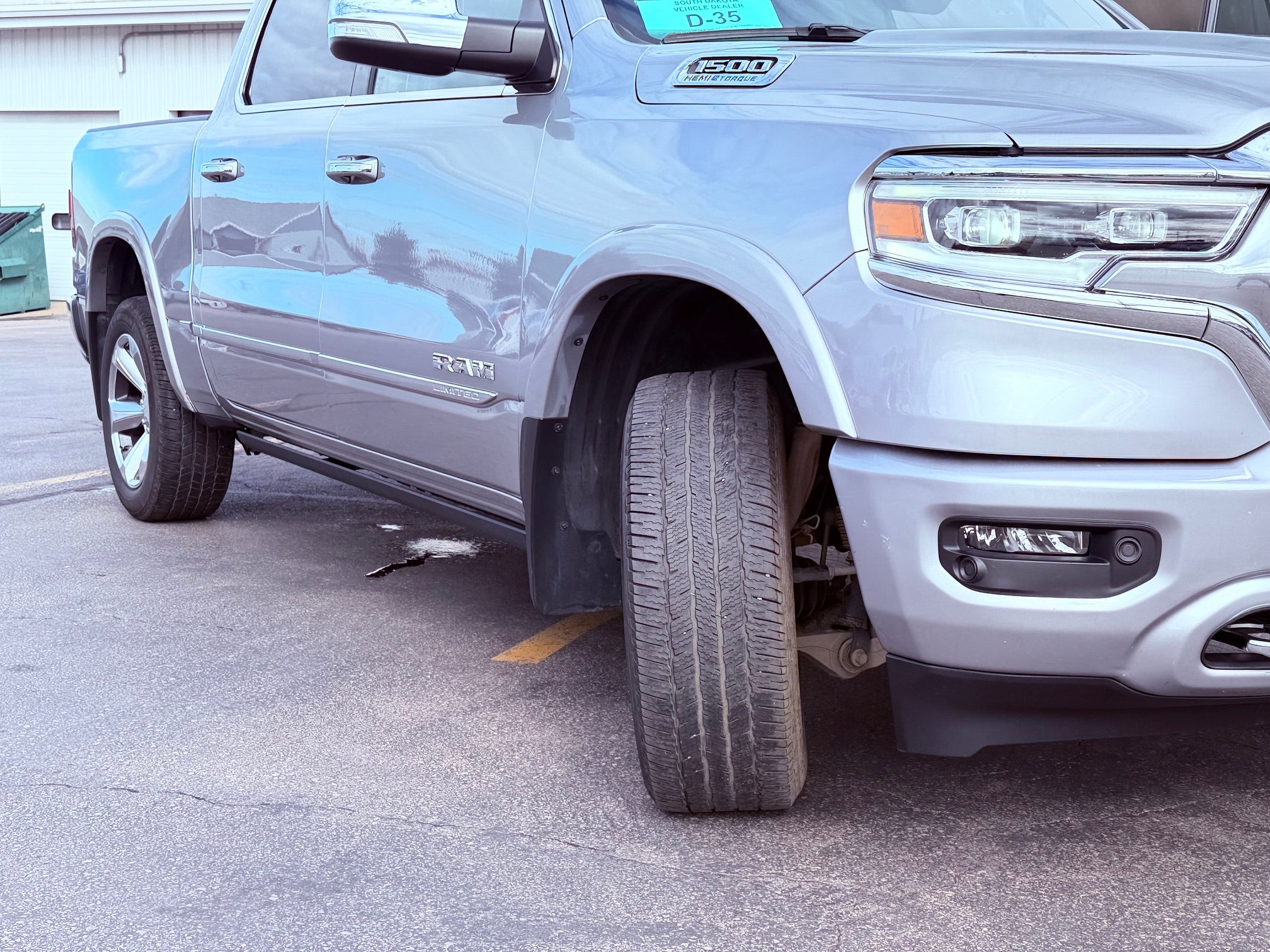 2022 RAM 1500 Limited 4x4 Crew Cab 5'7" Box