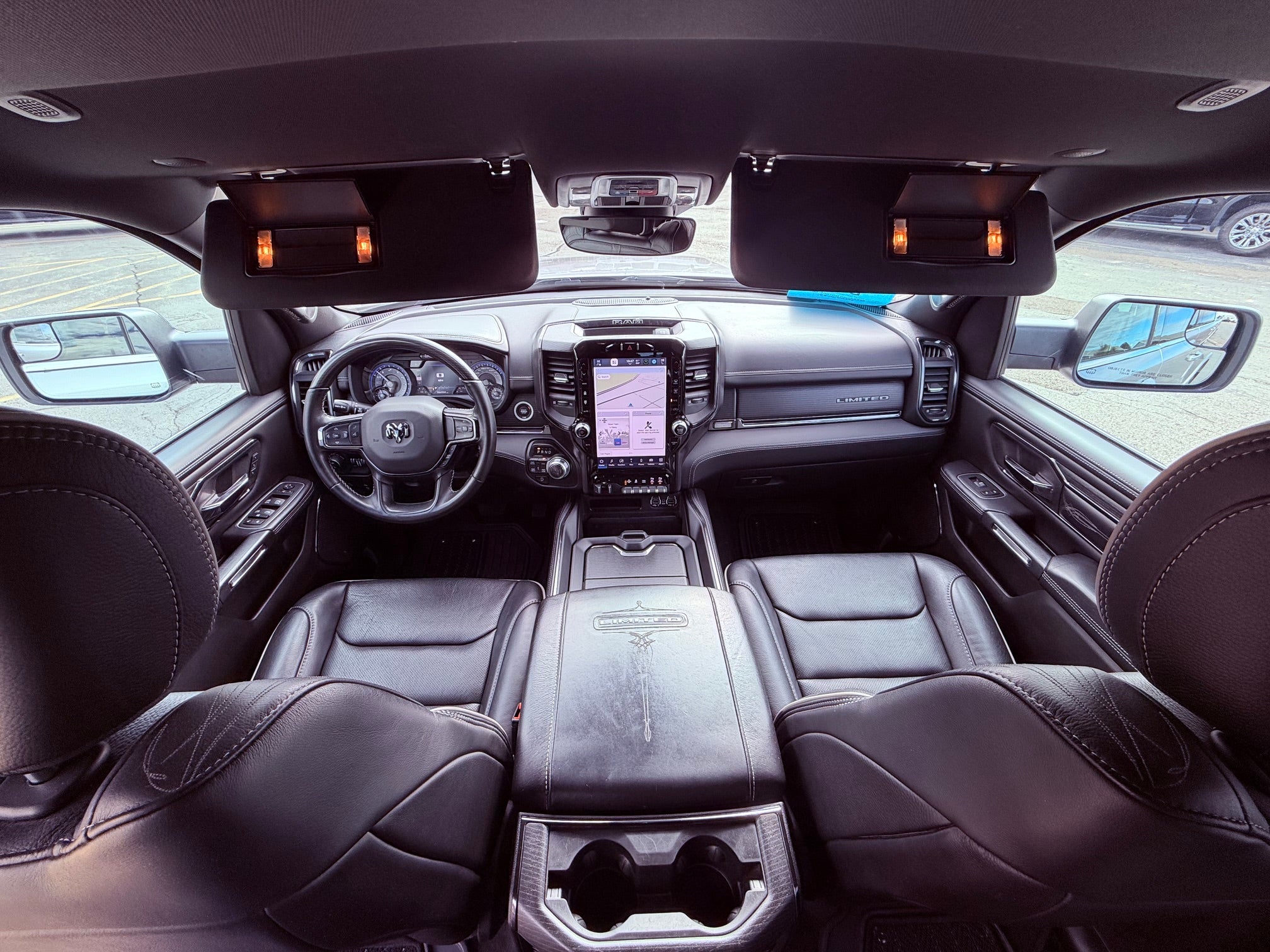 2022 RAM 1500 Limited 4x4 Crew Cab 5'7" Box