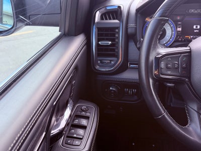 2022 RAM 1500 Limited 4x4 Crew Cab 5'7" Box