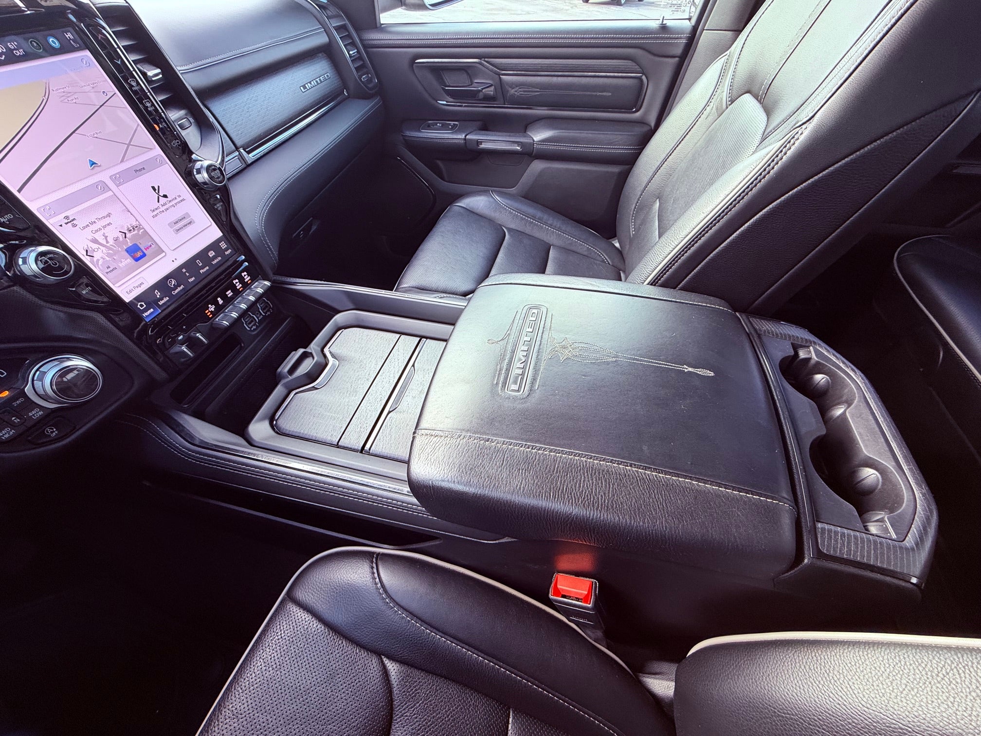 2022 RAM 1500 Limited 4x4 Crew Cab 5'7" Box