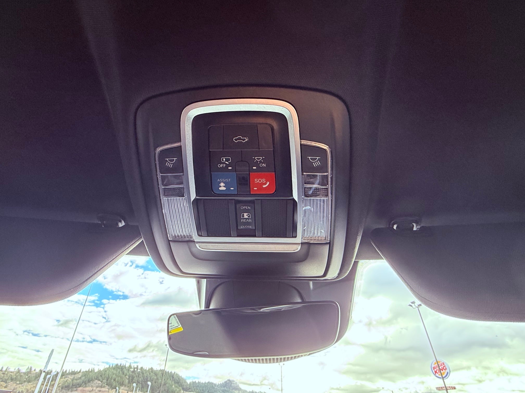 2022 RAM 1500 Limited 4x4 Crew Cab 5'7" Box