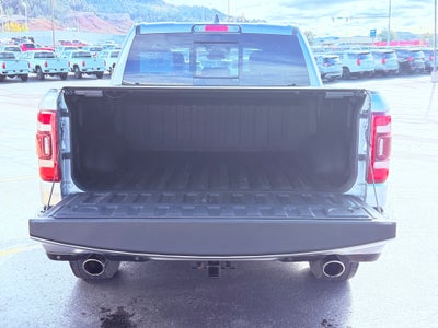 2022 RAM 1500 Limited 4x4 Crew Cab 5'7" Box