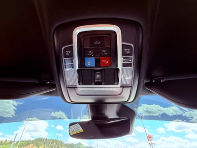 2026 RAM 1500 Laramie 4x4 Crew Cab 5'7" Box
