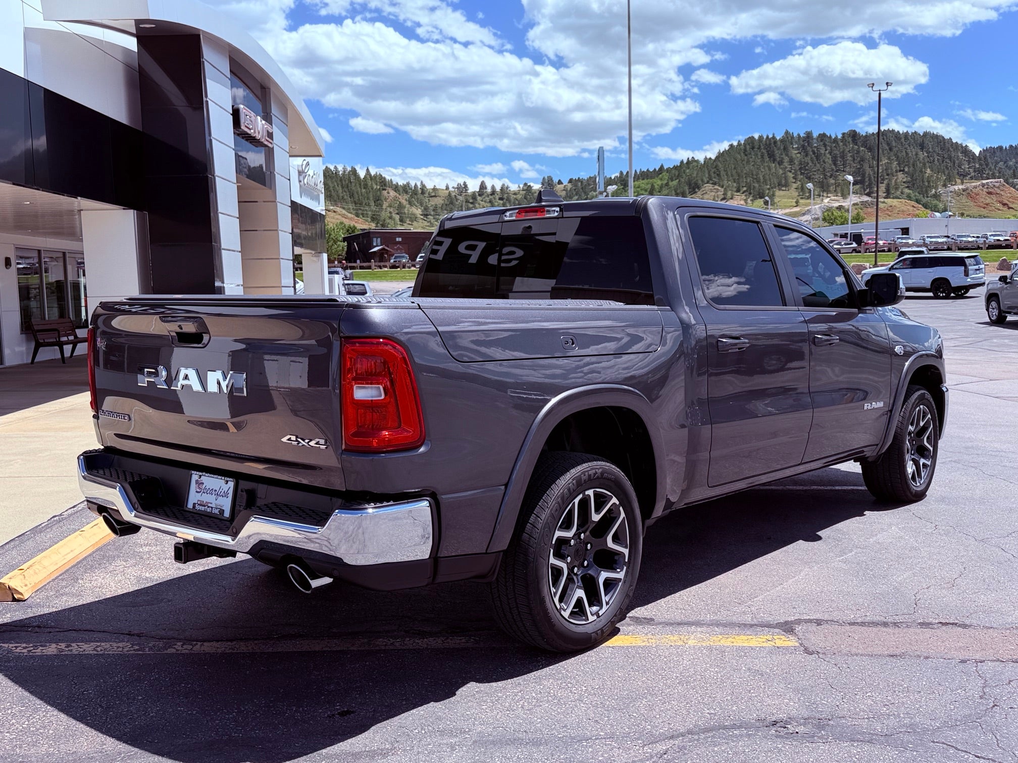 2026 RAM 1500 Laramie 4x4 Crew Cab 5'7" Box