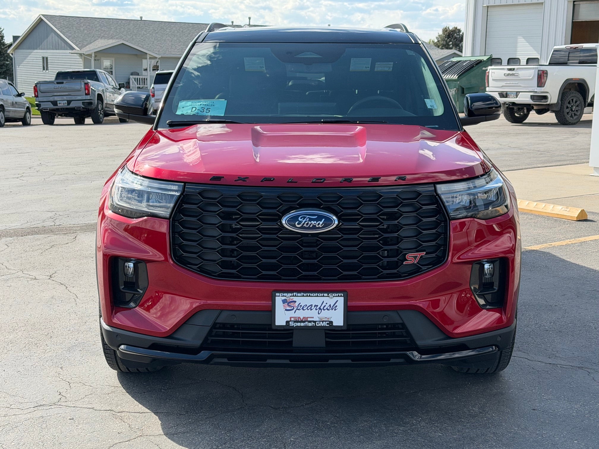 2025 Ford Explorer ST 4WD