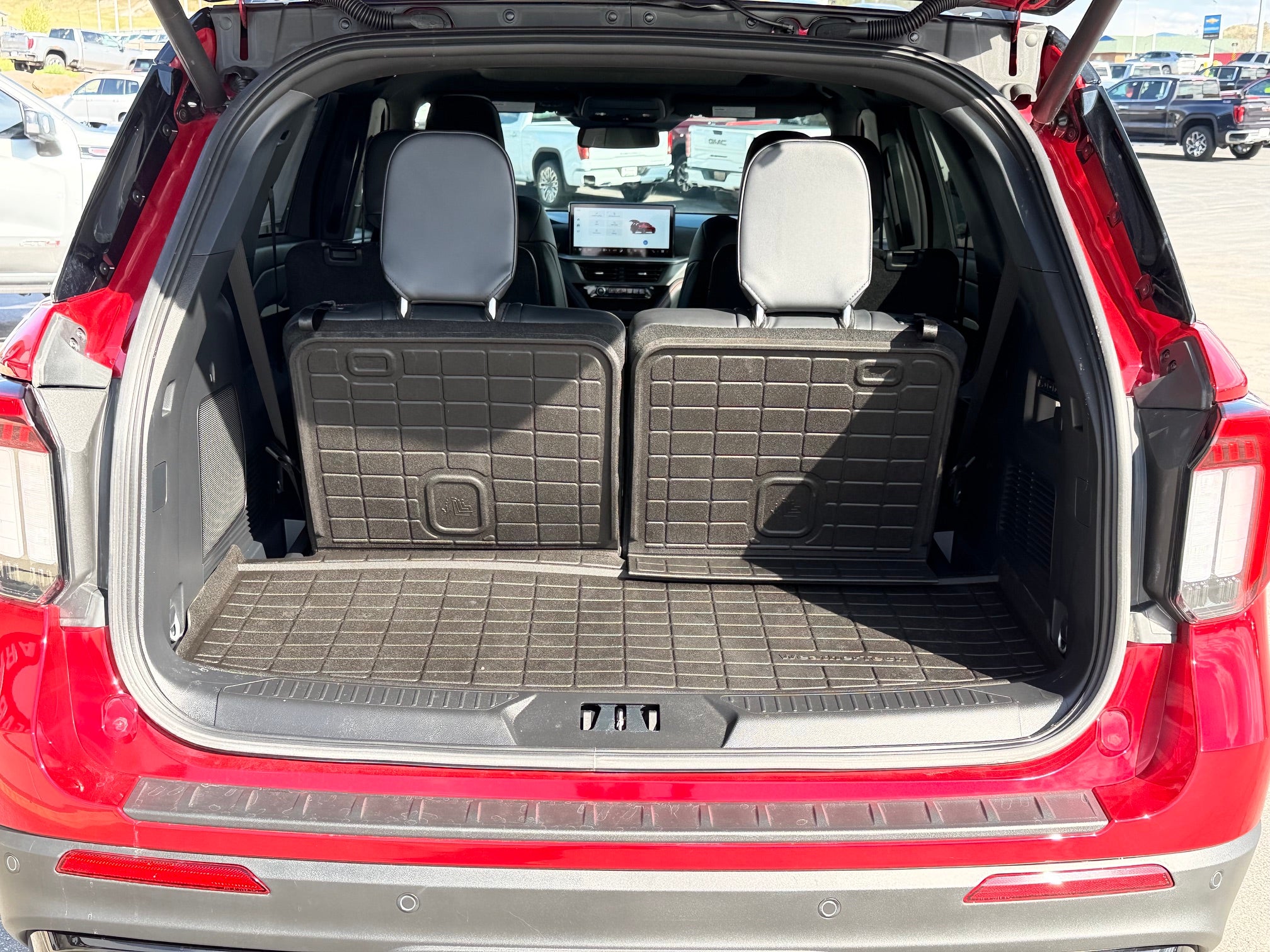 2025 Ford Explorer ST 4WD
