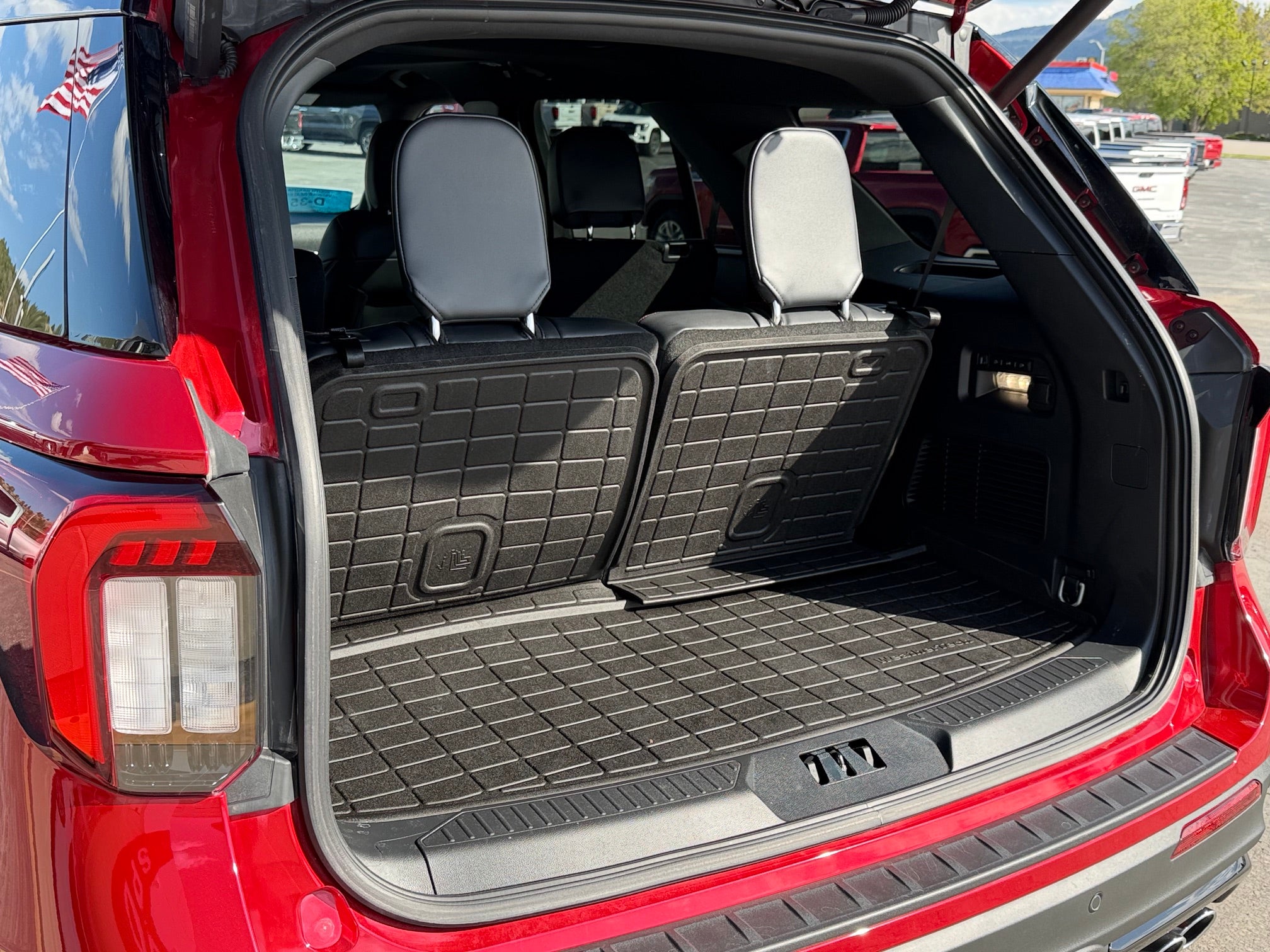 2025 Ford Explorer ST 4WD