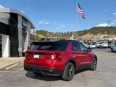 2025 Ford Explorer ST 4WD