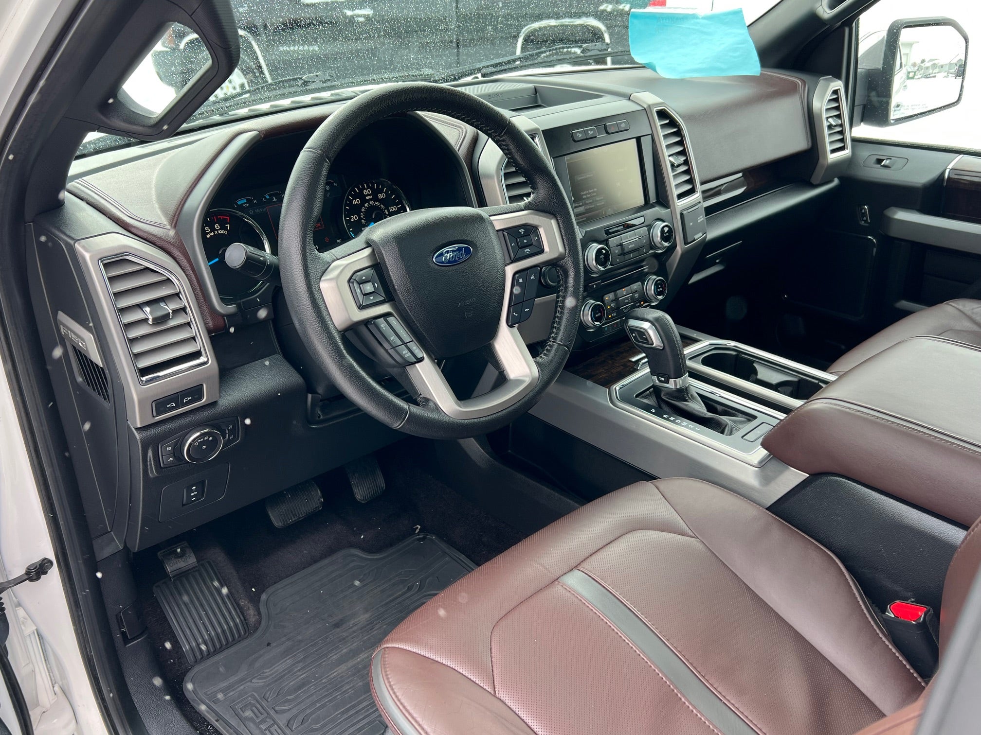 2015 Ford F-150 4WD SuperCrew 5-1/2 Ft Box Platinum