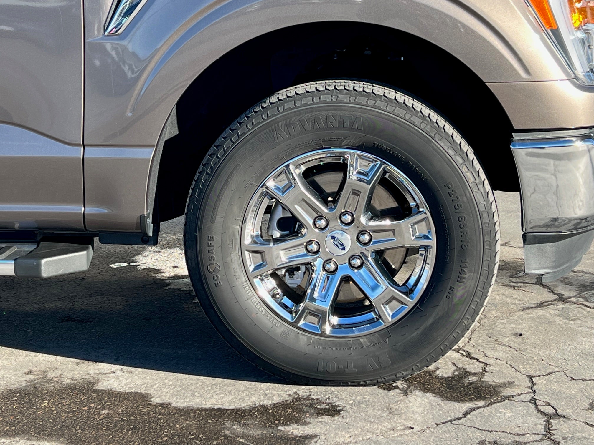 2023 Ford F-150 XL 4WD SuperCrew 5.5' Box