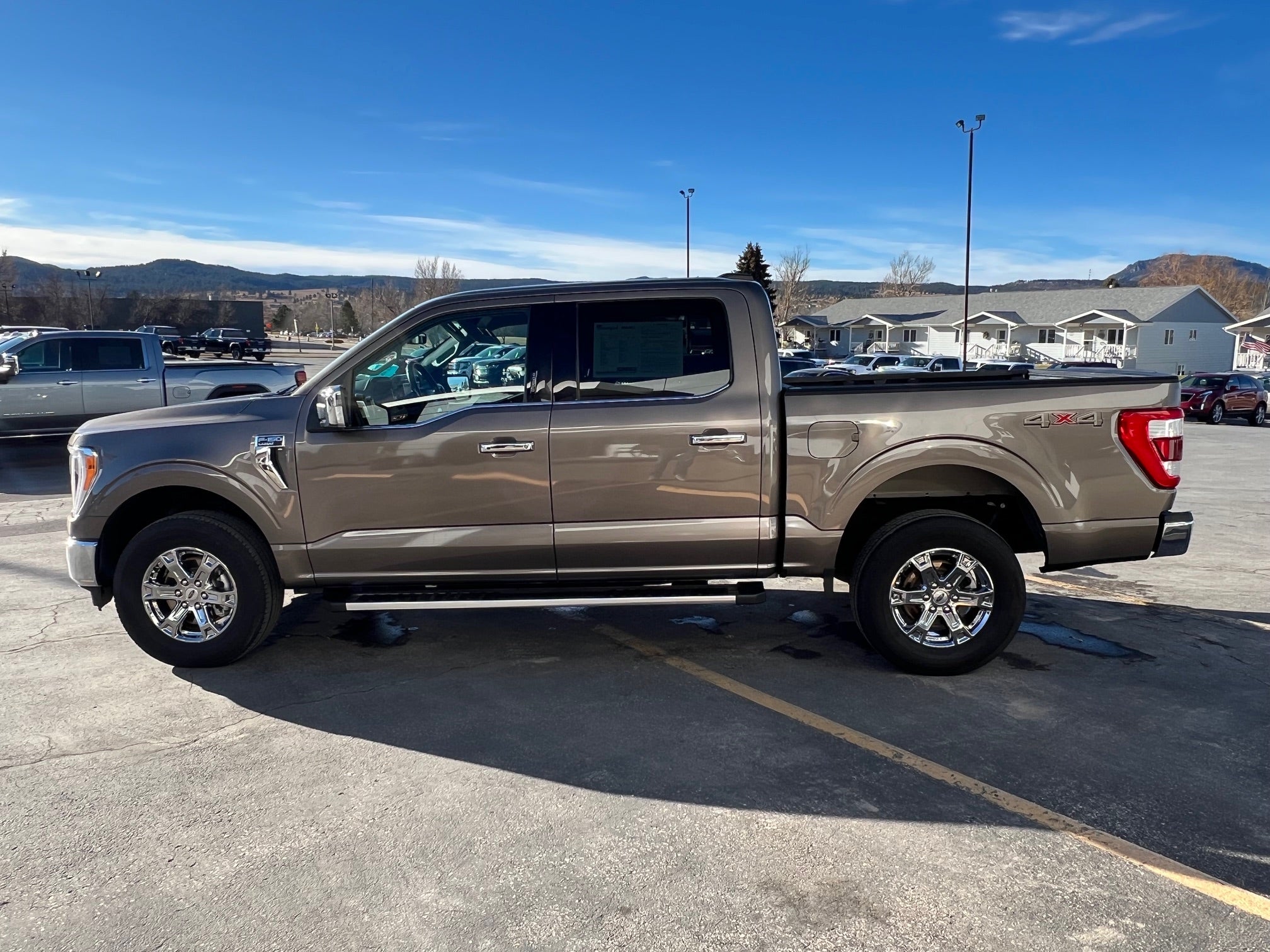 2023 Ford F-150 XL 4WD SuperCrew 5.5' Box