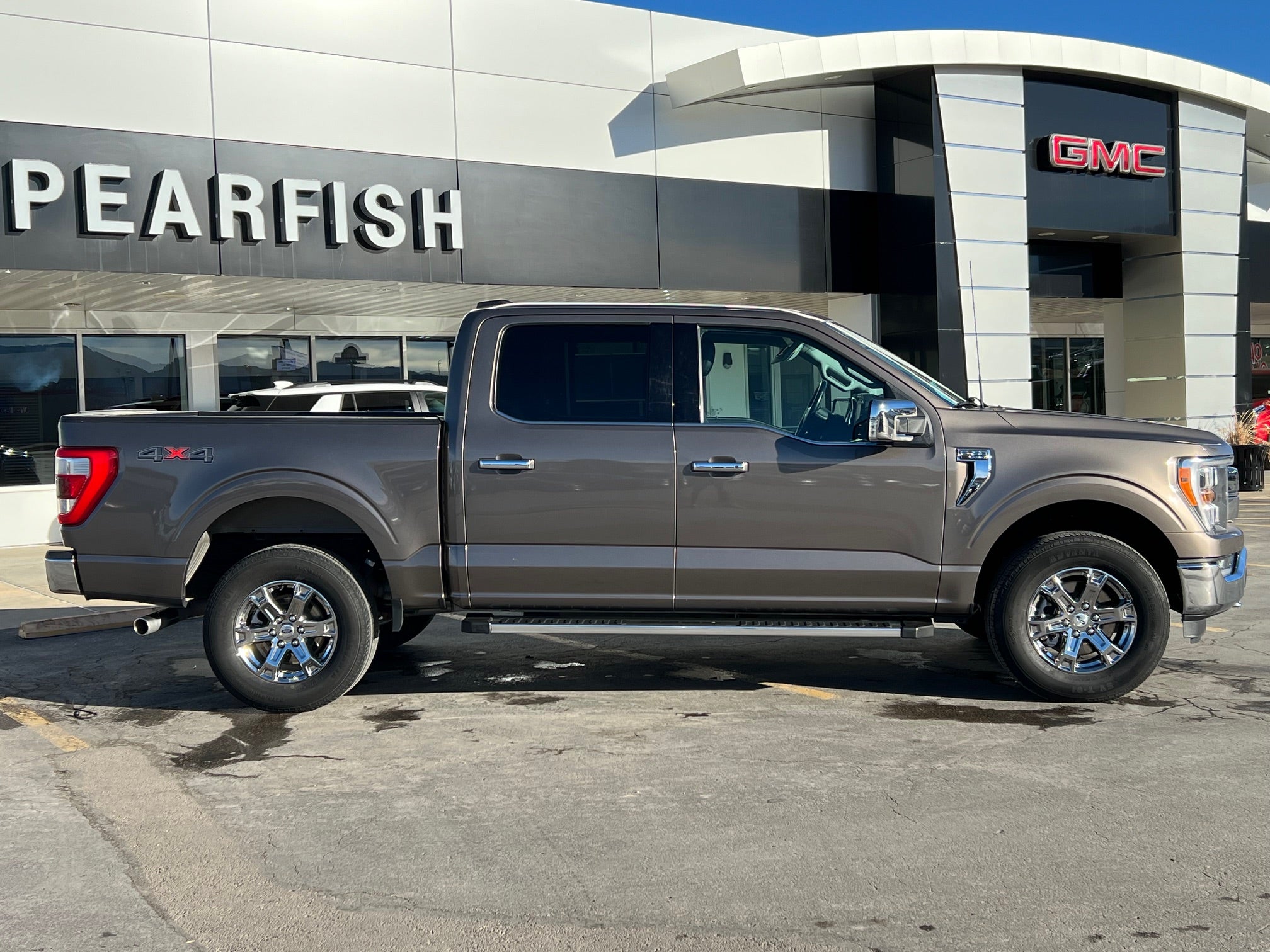 2023 Ford F-150 XL 4WD SuperCrew 5.5' Box