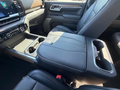 2024 Chevrolet Silverado 3500 HD High Country