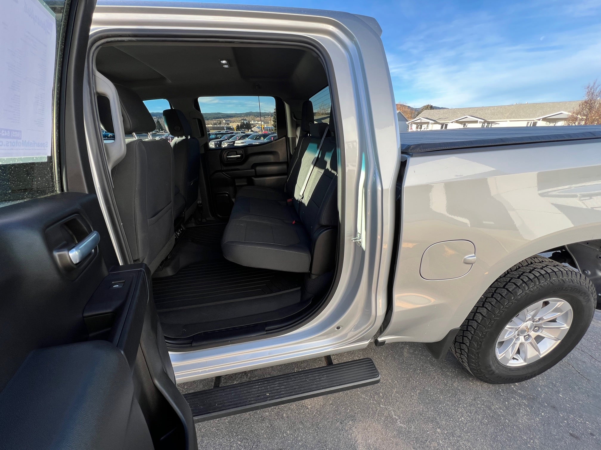 2020 Chevrolet Silverado 1500 Crew Cab Short Box 4-Wheel Drive LT