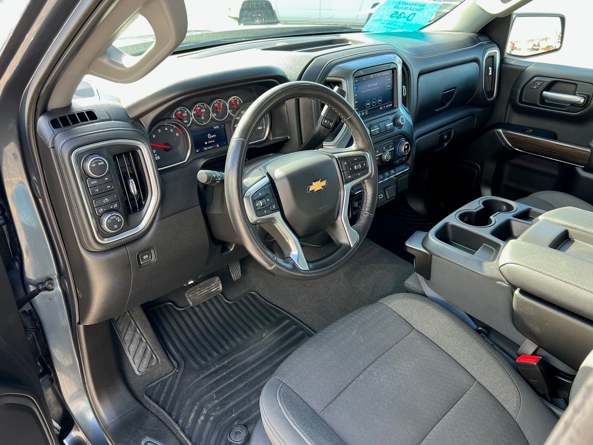 2021 Chevrolet Silverado 1500 Crew Cab Standard Box 4-Wheel Drive LT