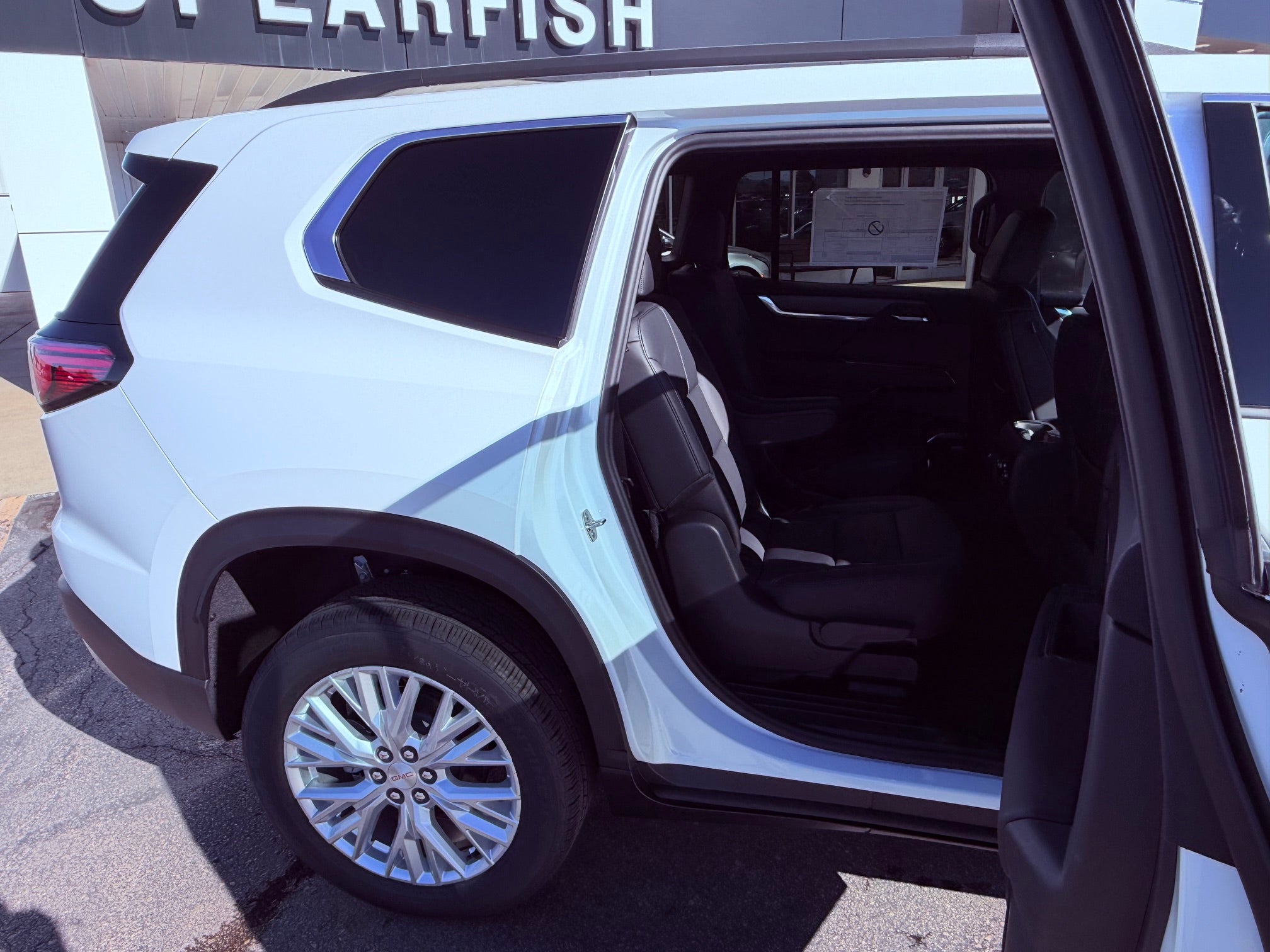 2027 GMC Acadia Elevation