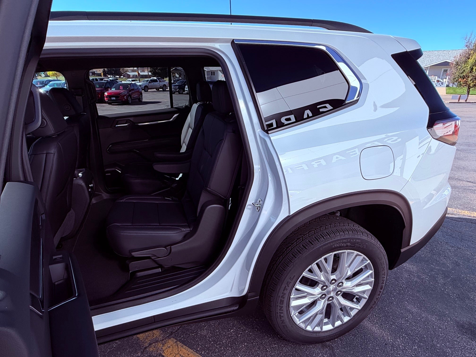 2027 GMC Acadia Elevation