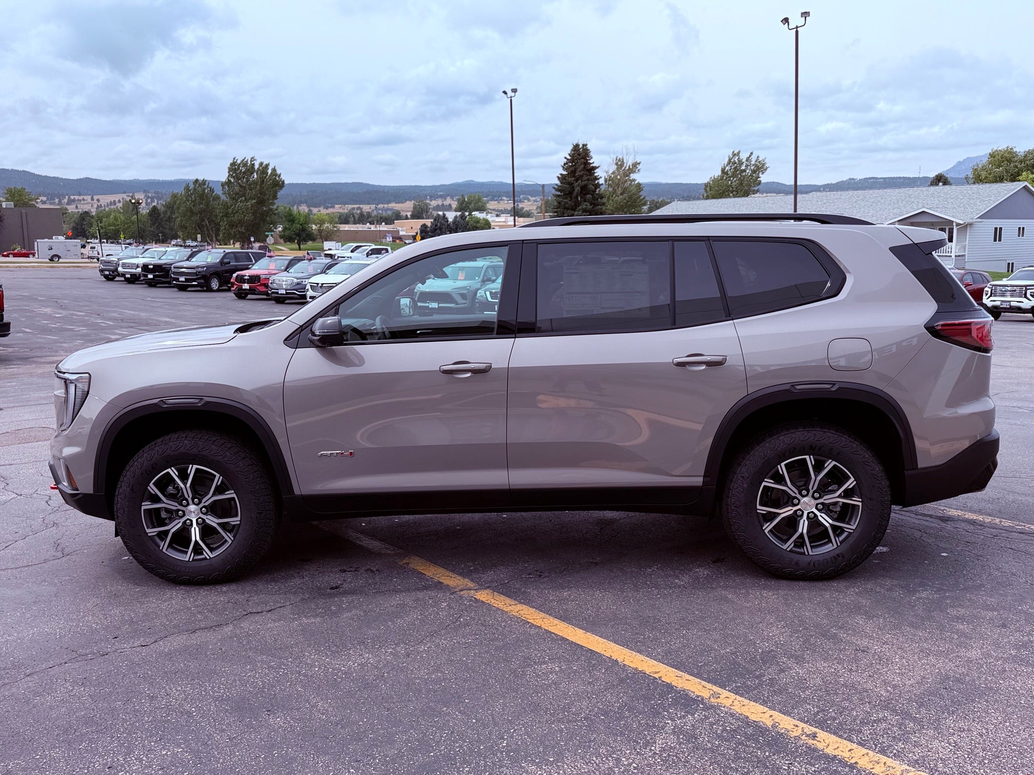 2027 GMC Acadia AT4