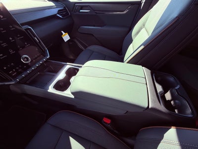 2027 GMC Acadia AT4