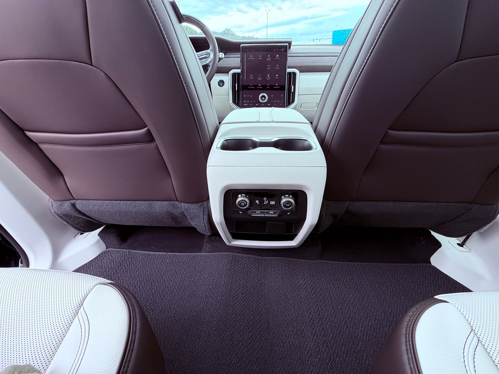 2027 GMC Acadia Denali