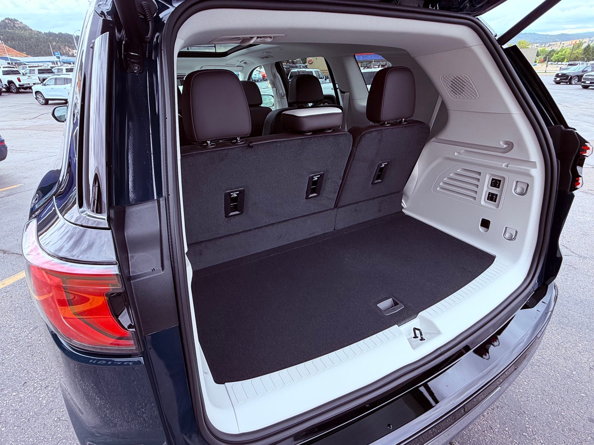 2027 GMC Acadia Denali