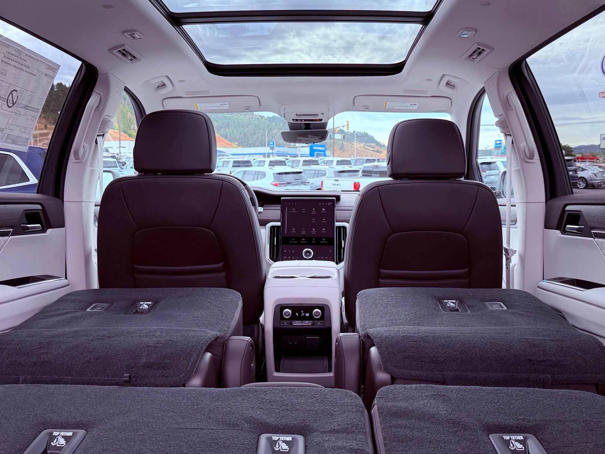 2027 GMC Acadia Denali