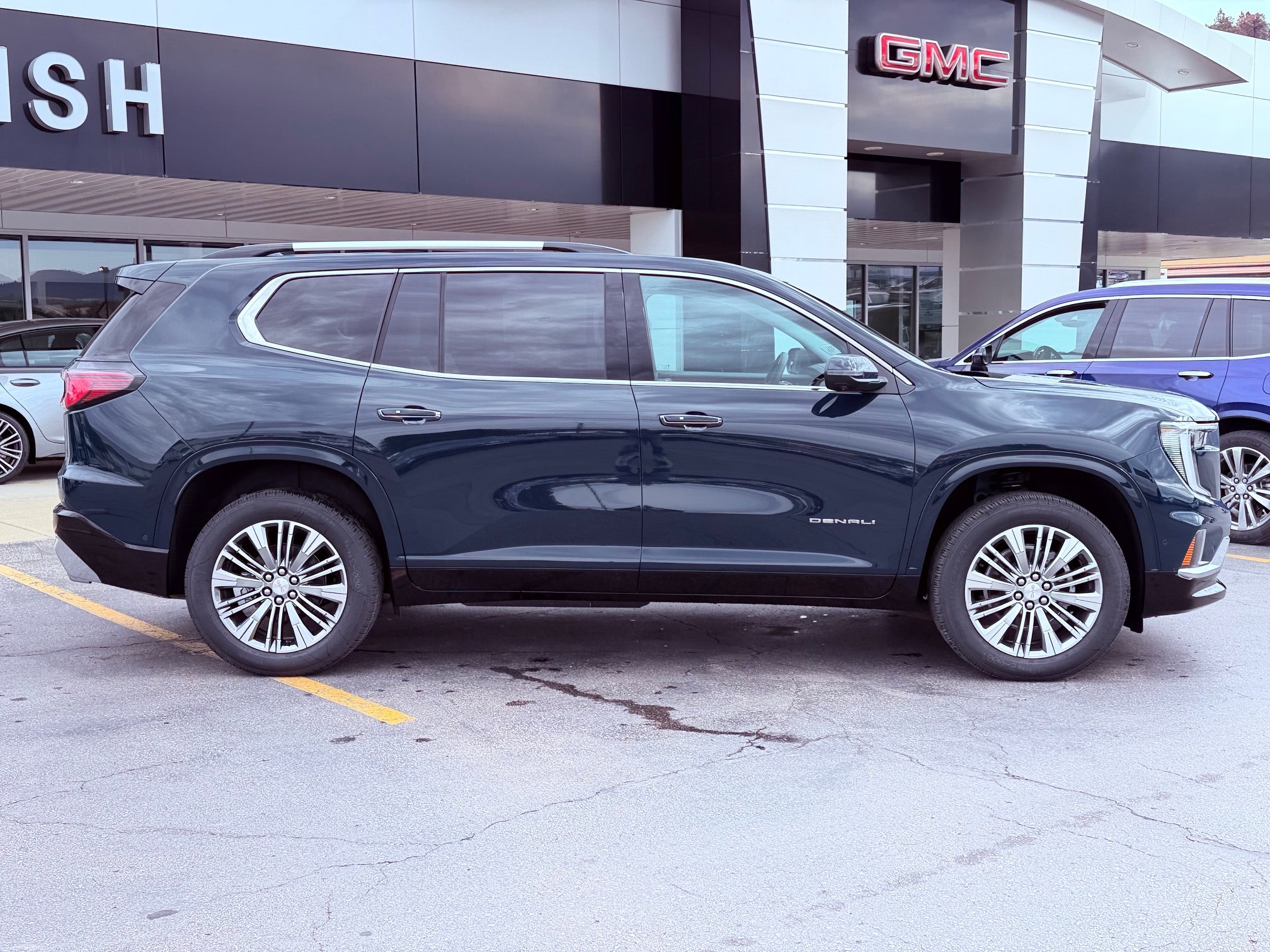 2027 GMC Acadia Denali
