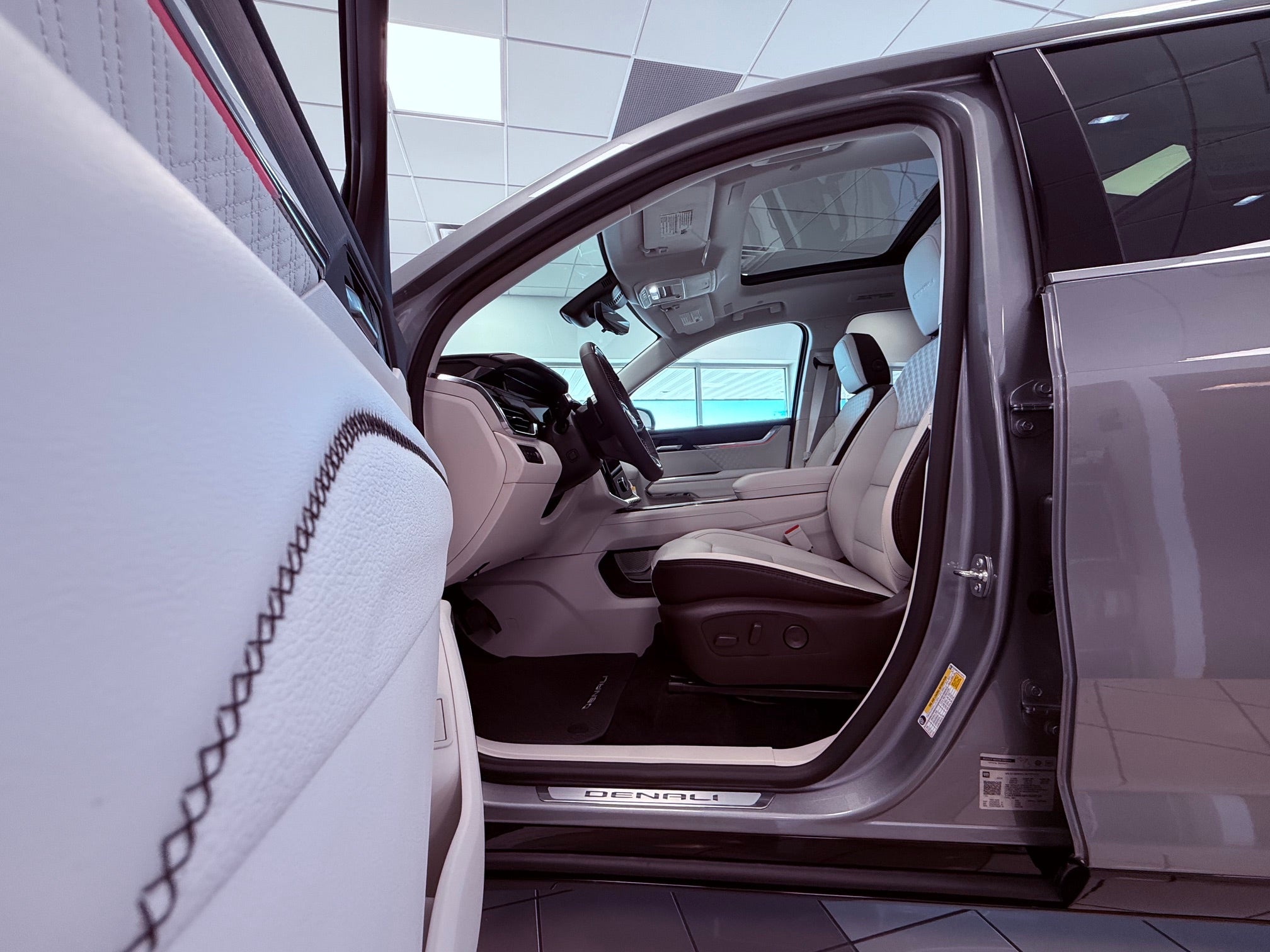 2027 GMC Acadia Denali