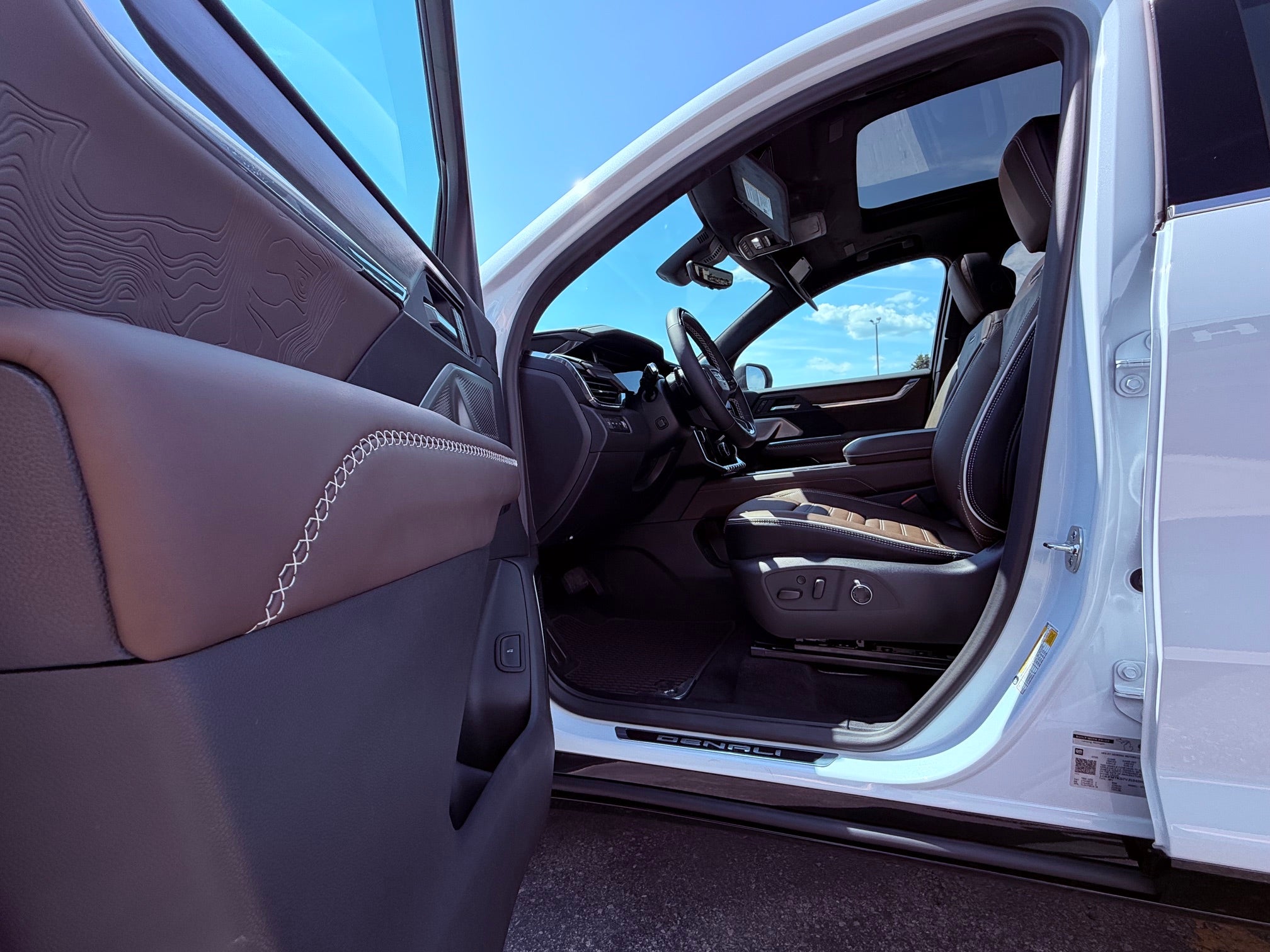 2027 GMC Acadia Denali Ultimate