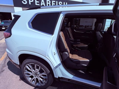2027 GMC Acadia Denali Ultimate