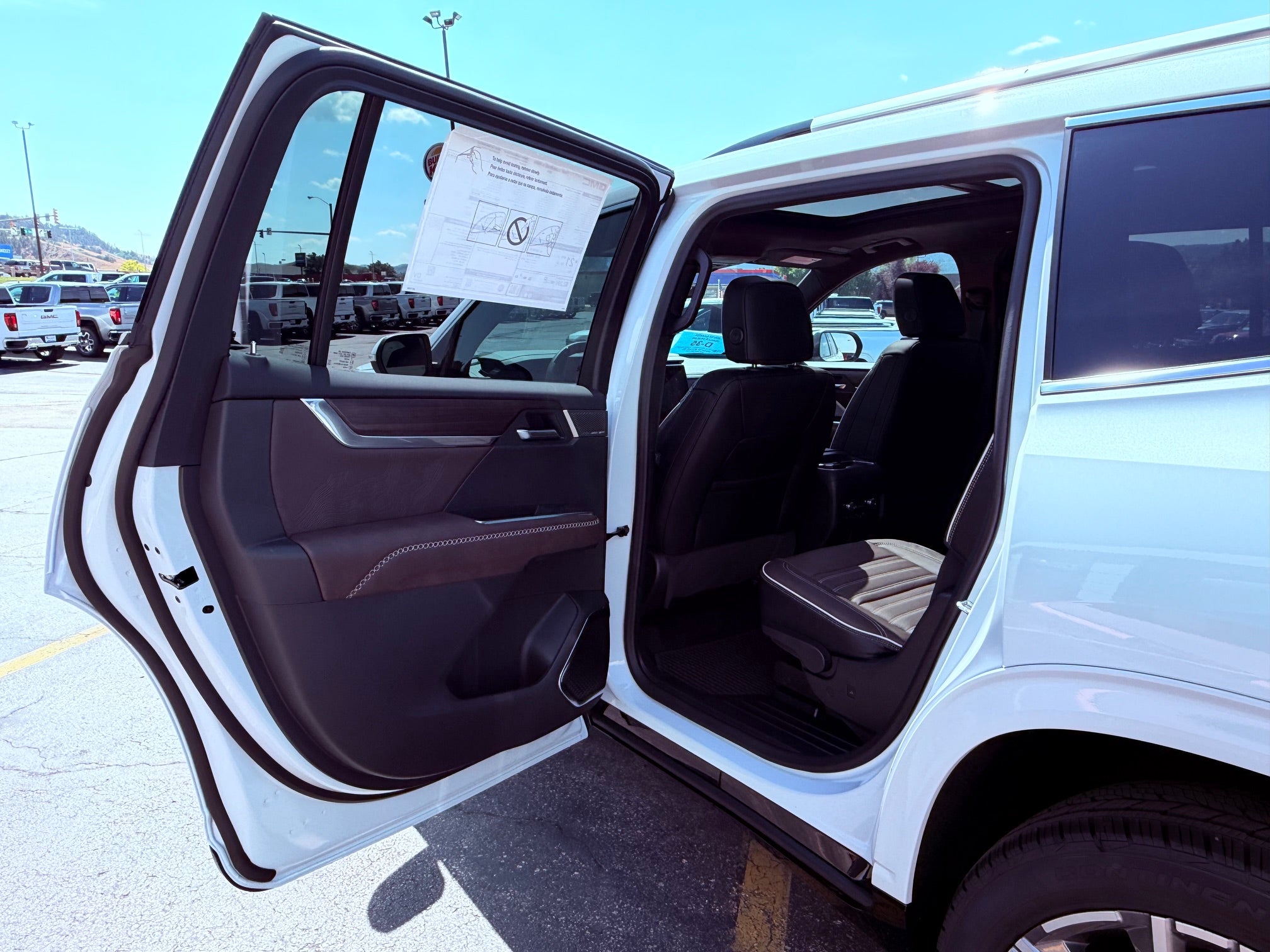 2027 GMC Acadia Denali Ultimate