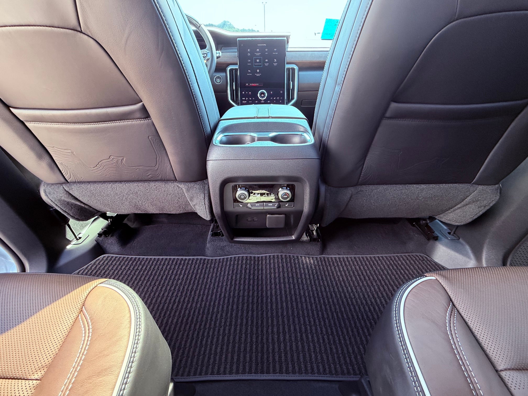 2027 GMC Acadia Denali Ultimate